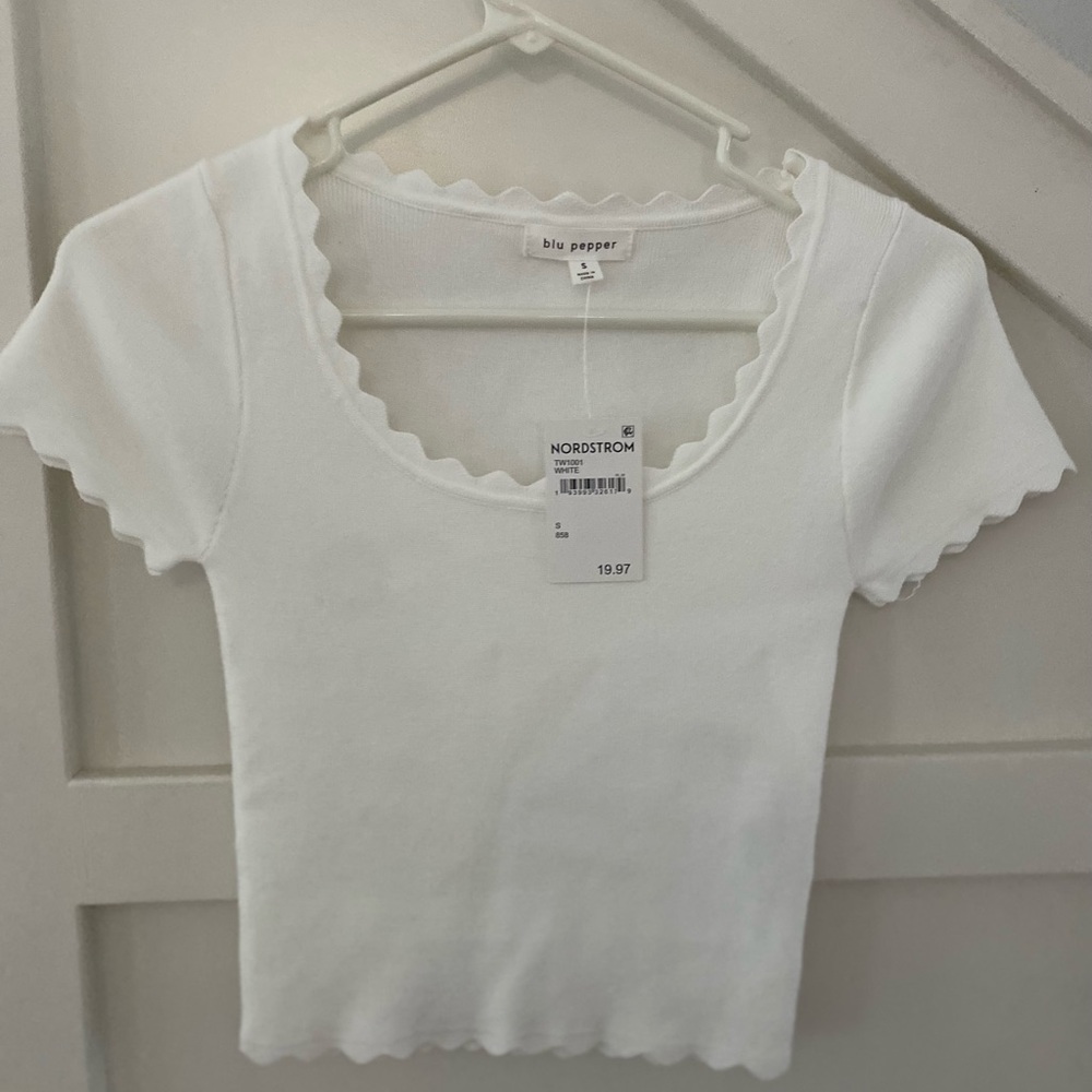 Blu Pepper White Ribbed Fitted Crop Top